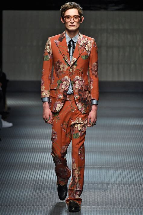 suits gucci